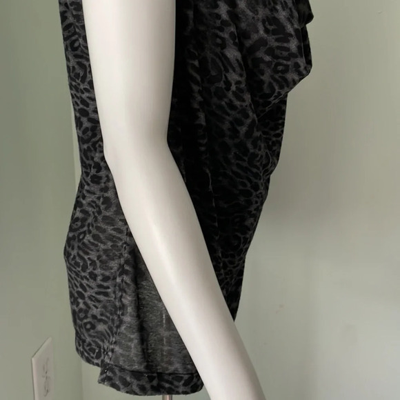Theory Black & Gray Leopard Print Cowl Neck Tank Mobwife - Picture 3 of 7